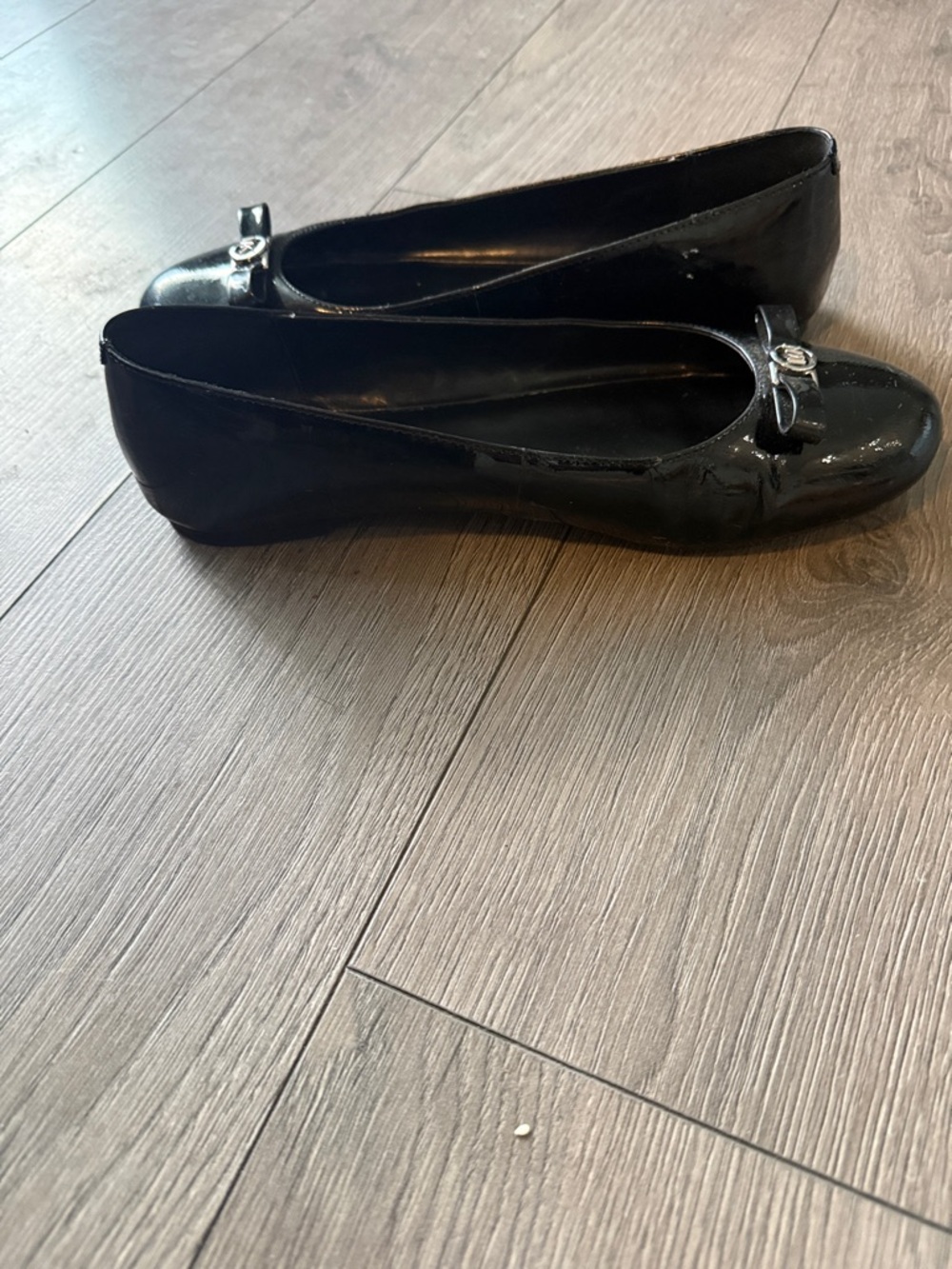 Good condition MK flats - Picture 4 of 5